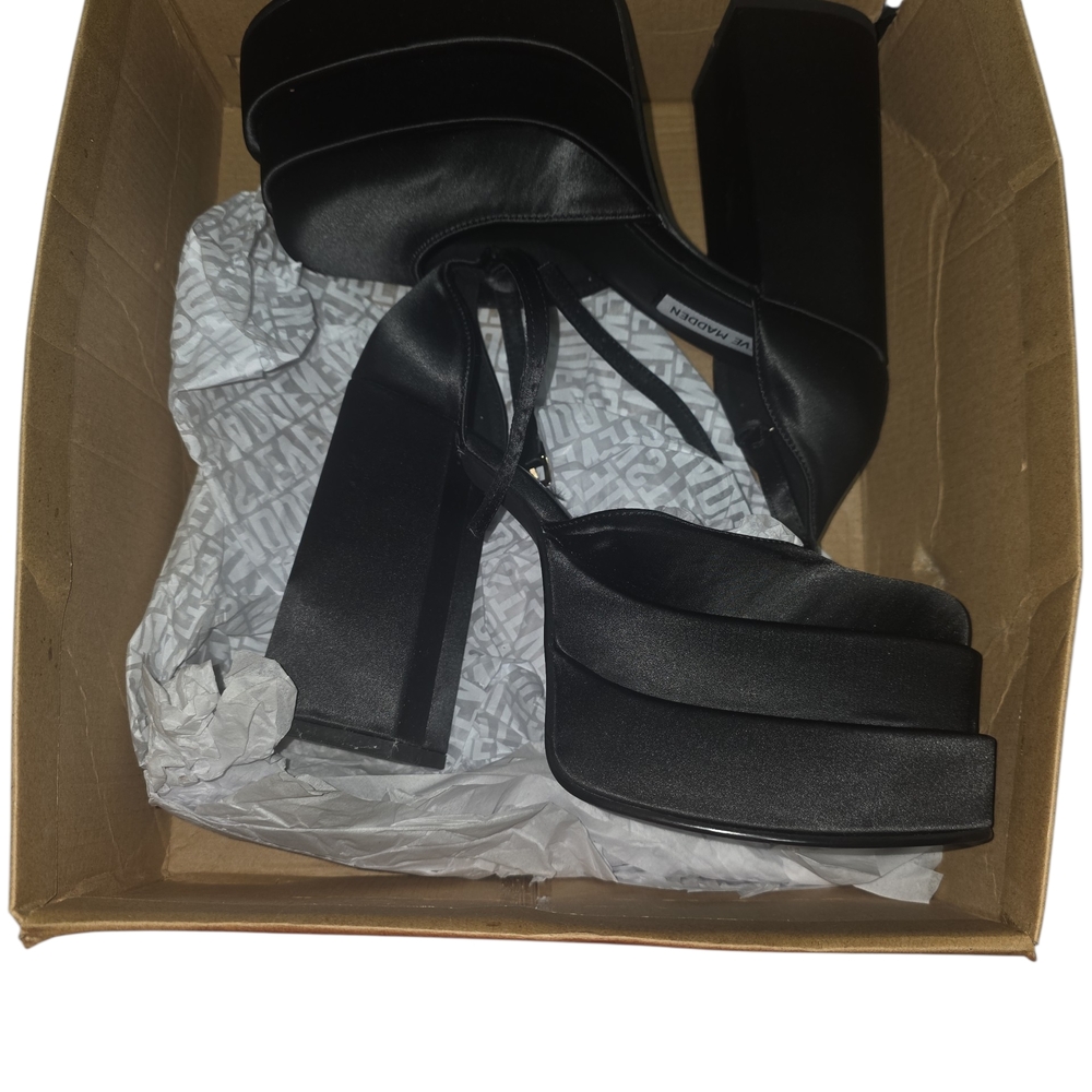 Steve Madden Black Platform Block Heel Sandals
